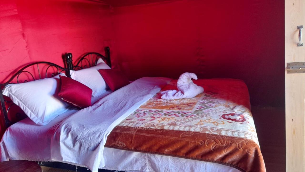 Luxury Trek Desert Camp Merzouga Eksteriør billede